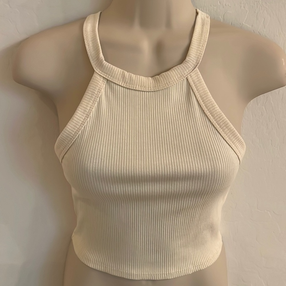 Crop Tank - Picture 1 of 5